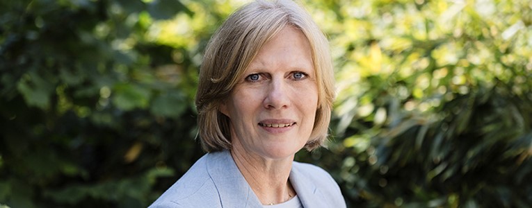 153 Marianne Francois - 765x300px